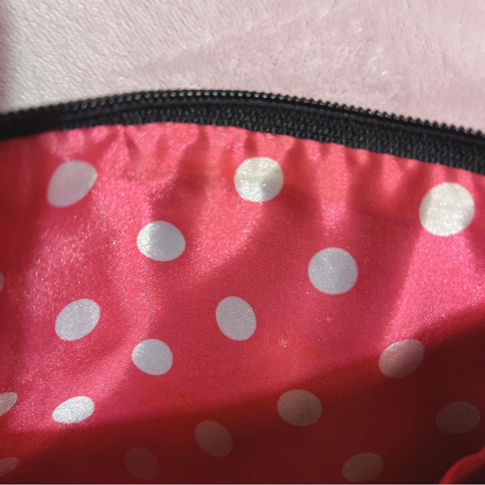 🎉HP!🎉 Sanrio Vivitix Hello Kitty Glitter Crossbody Bag - Picture 8 of 11